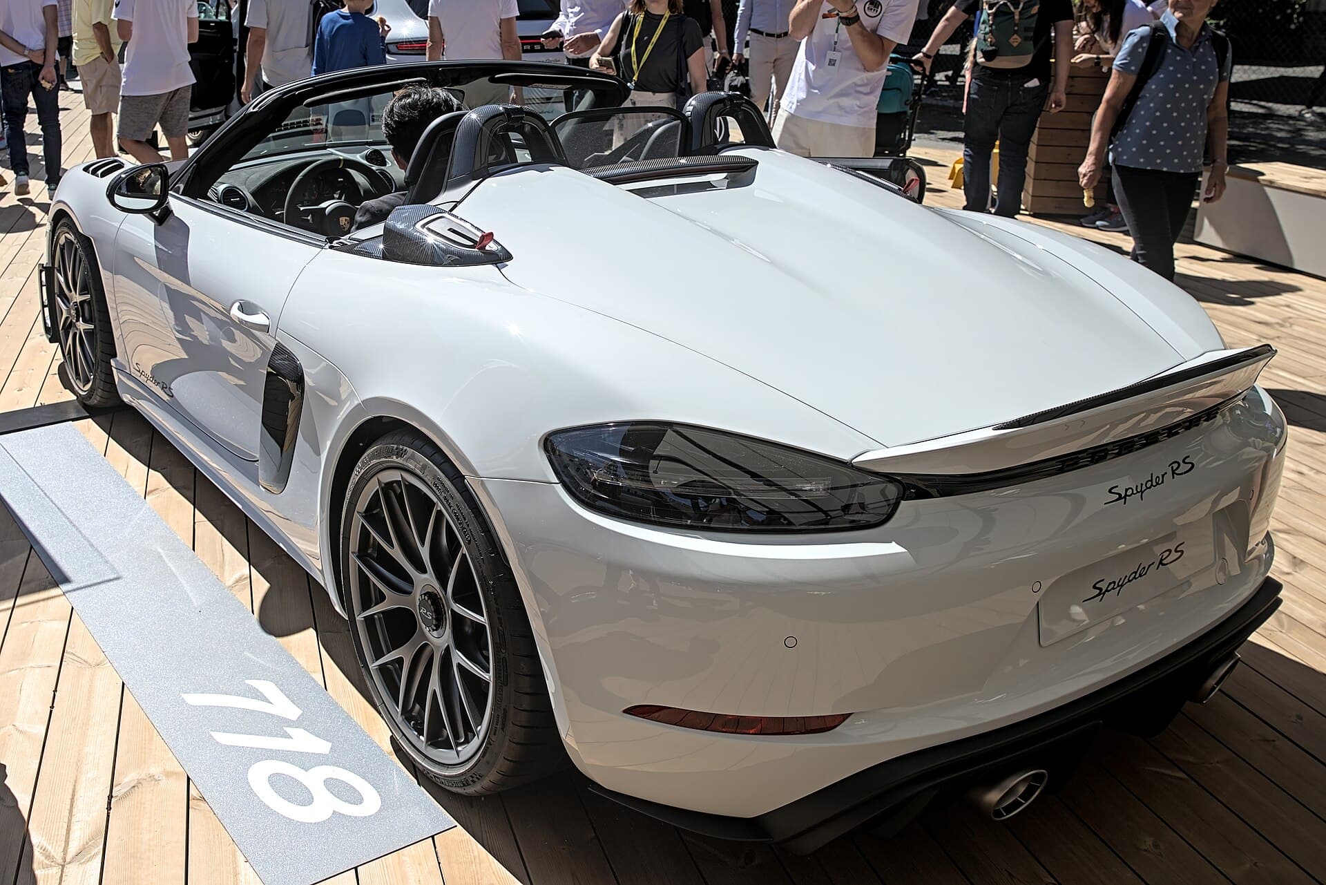 Porsche 718 Spyder RS — Langzeitmiete